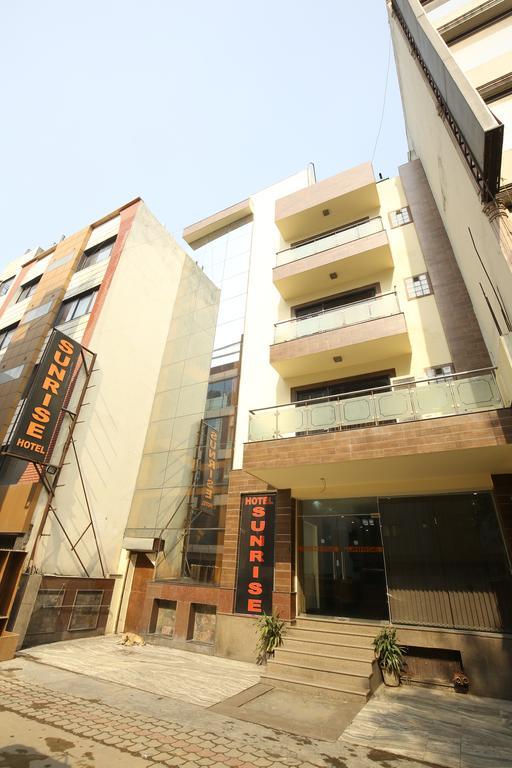 Hotel Sunrise Delhi  Exterior photo