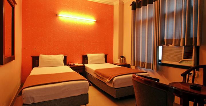 Hotel Sunrise Delhi  Exterior photo