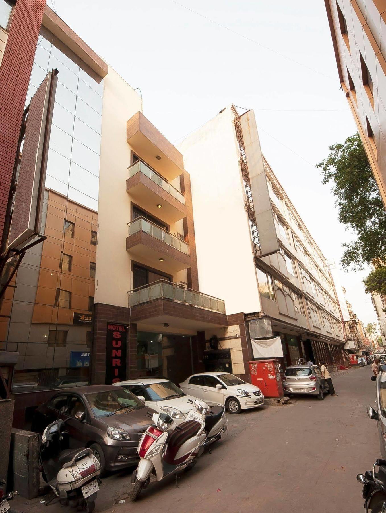 Hotel Sunrise Delhi  Exterior photo