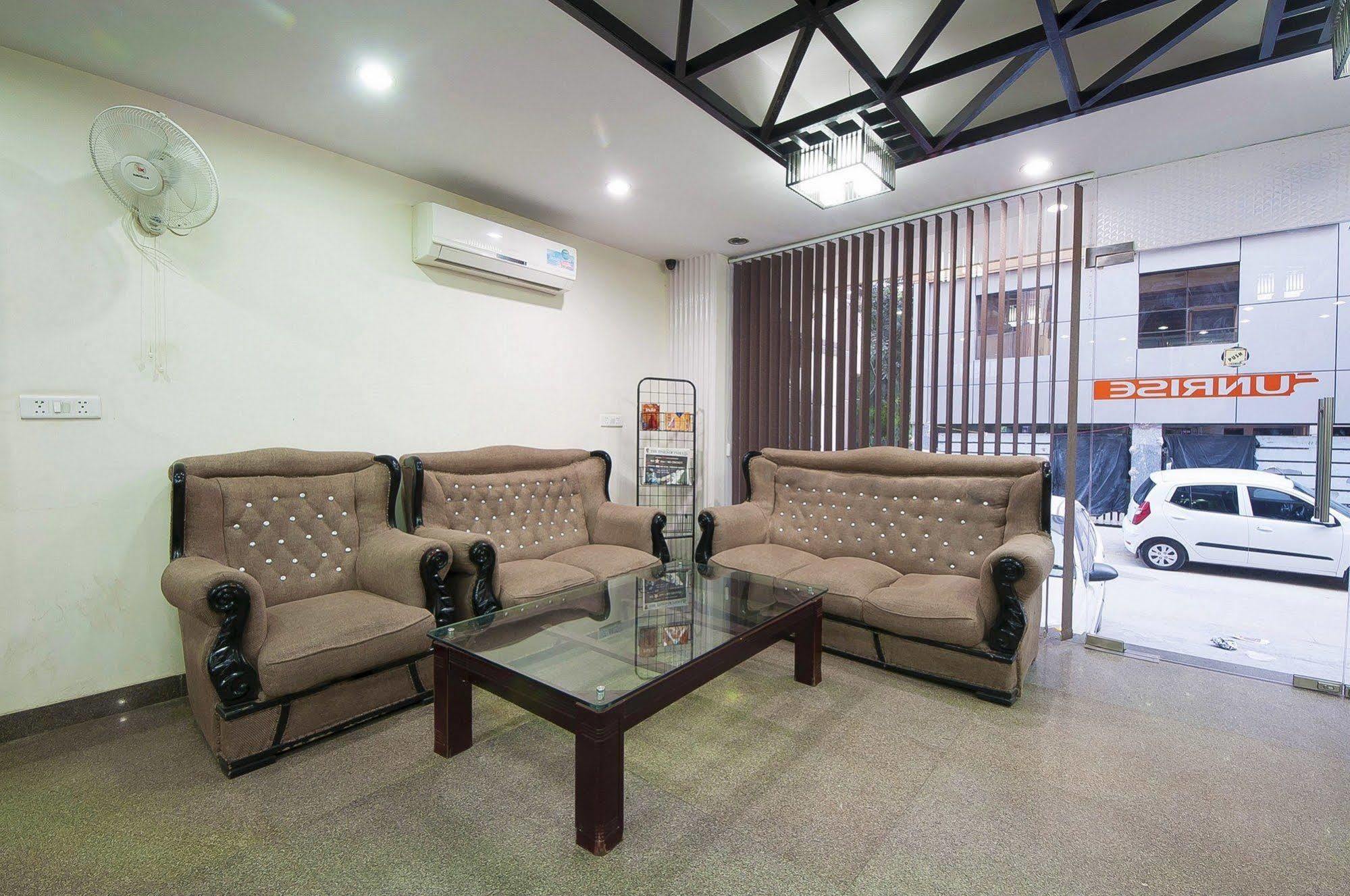 Hotel Sunrise Delhi  Exterior photo